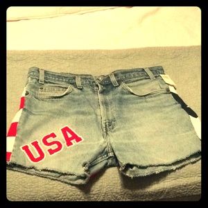 Levi’s USA shorts NWT